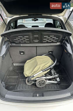 Хэтчбек Volkswagen Beetle 2014 в 