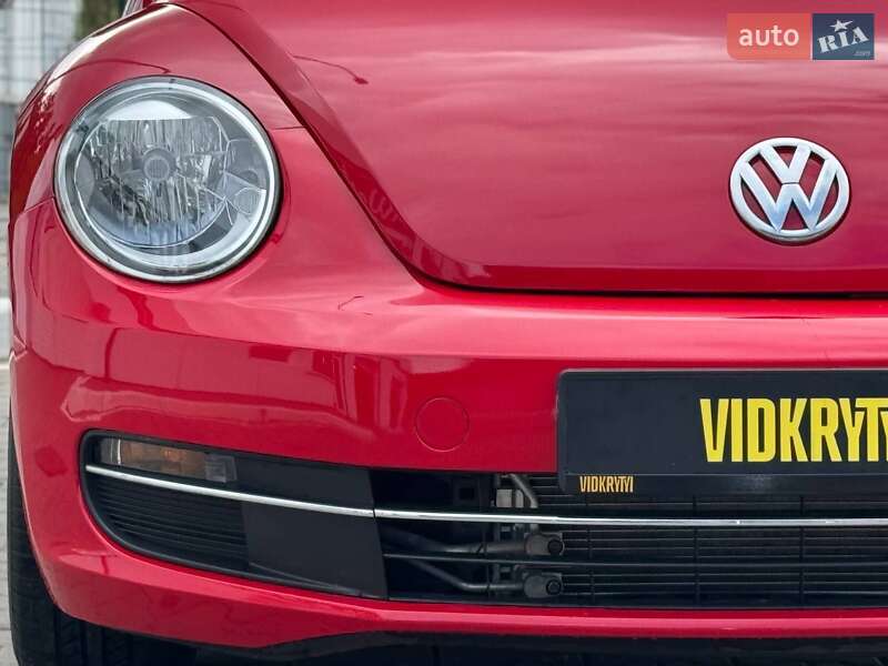 Хетчбек Volkswagen Beetle 2016 в Києві фото 8 Хетчбек Volkswagen Beetle 2016 в Києві