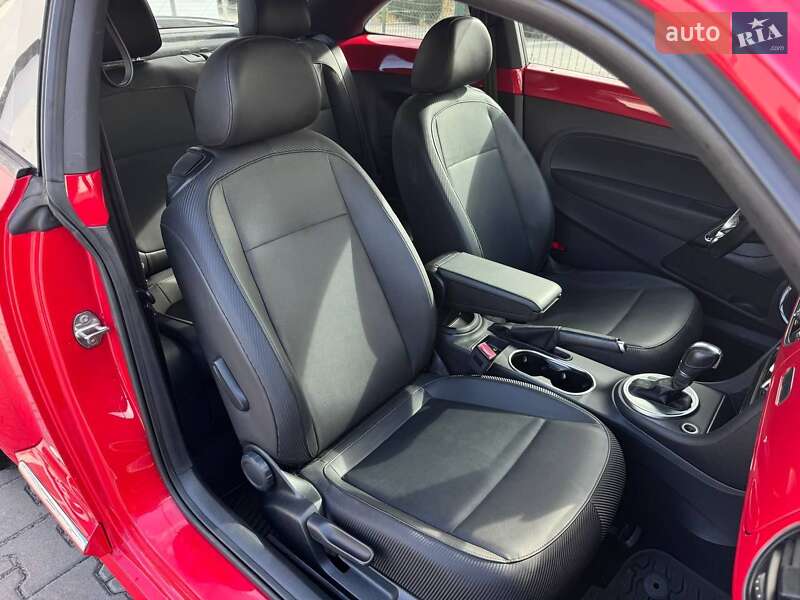 Хетчбек Volkswagen Beetle 2016 в Києві фото 26 Хетчбек Volkswagen Beetle 2016 в Києві