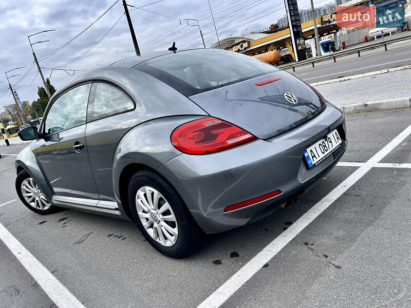 Хэтчбек Volkswagen Beetle 2011 в Киеве
