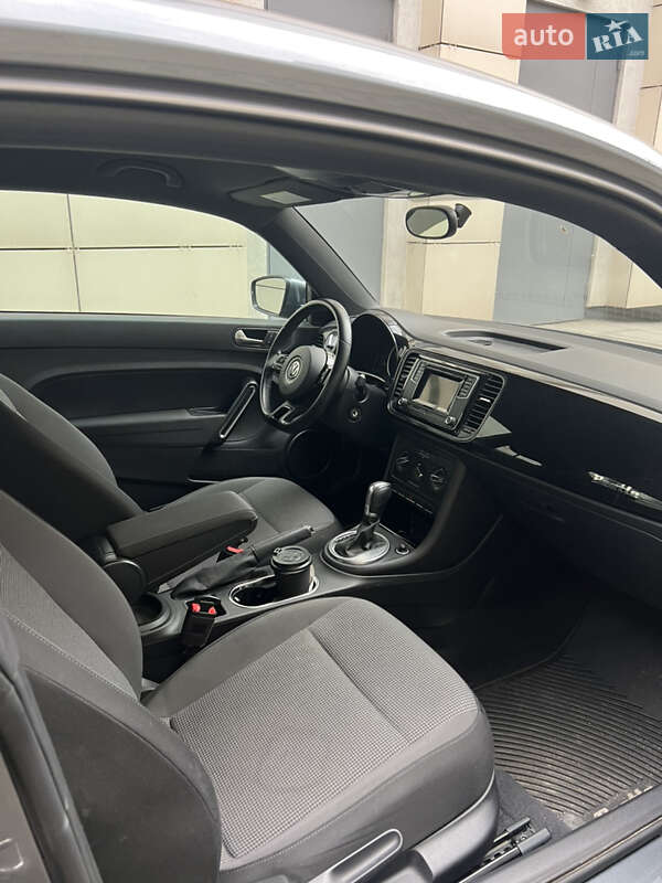 Хэтчбек Volkswagen Beetle 2019 в Днепре