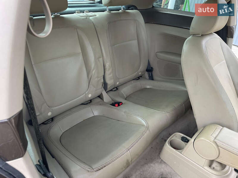 Хэтчбек Volkswagen Beetle 2014 в Луцке
