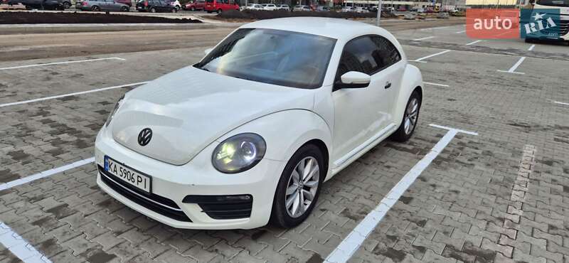 Хетчбек Volkswagen Beetle 2016 в Києві