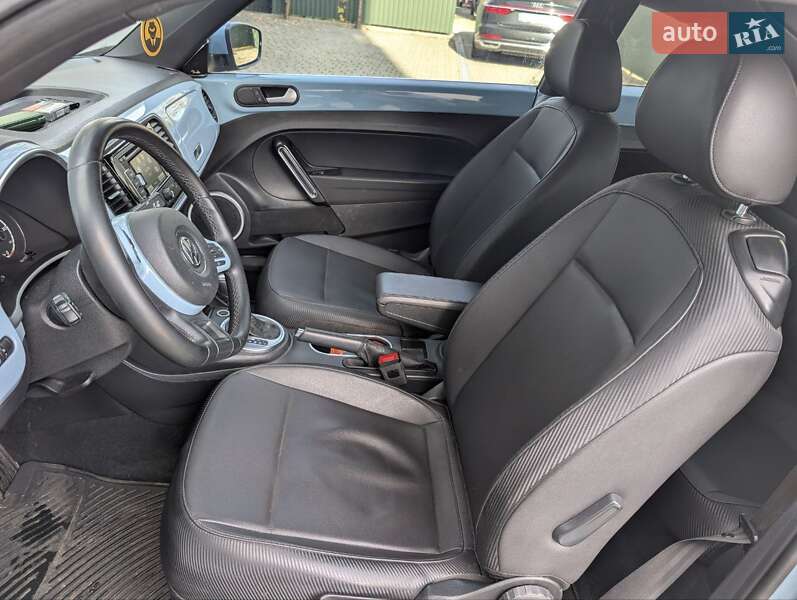 Хэтчбек Volkswagen Beetle 2015 в Львове
