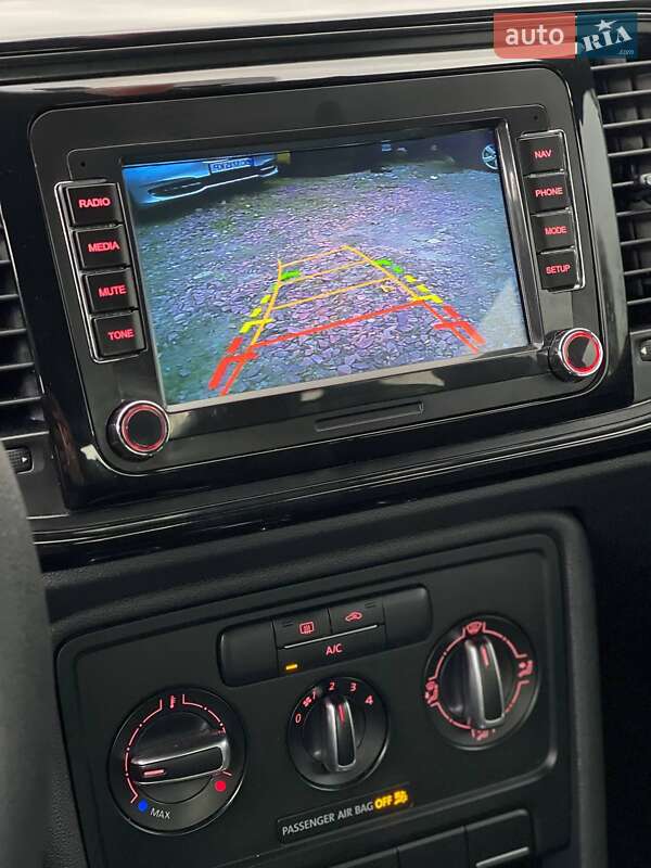 Хэтчбек Volkswagen Beetle 2012 в Киеве фото 14 Хэтчбек Volkswagen Beetle 2012 в Киеве