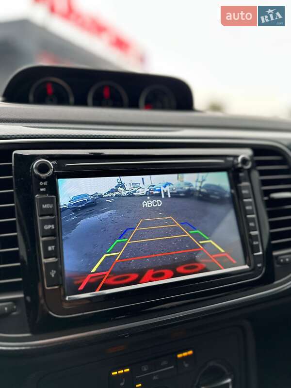 Хетчбек Volkswagen Beetle 2012 в Білогородці фото 17 Хетчбек Volkswagen Beetle 2012 в Білогородці