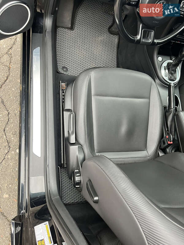 Хетчбек Volkswagen Beetle 2012 в Києві