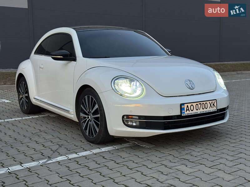 Хэтчбек Volkswagen Beetle 2013 в Ивано-Франковске фото 11 Хэтчбек Volkswagen Beetle 2013 в Ивано-Франковске