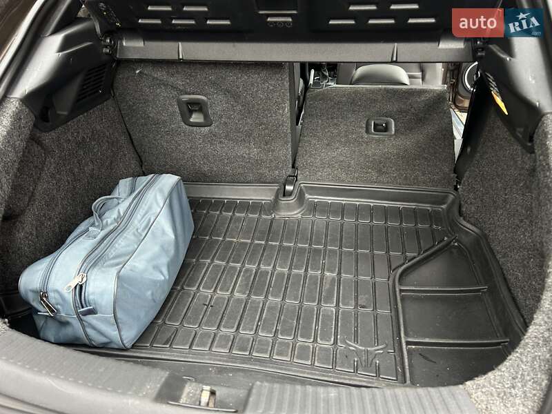 Хэтчбек Volkswagen Beetle 2012 в Львове