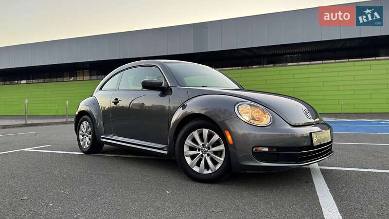 Хэтчбек Volkswagen Beetle 2016 в Киеве фото 15 Хэтчбек Volkswagen Beetle 2016 в Киеве