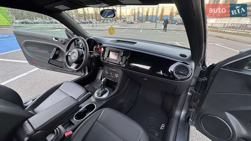 Хэтчбек Volkswagen Beetle 2016 в Киеве фото 24 Хэтчбек Volkswagen Beetle 2016 в Киеве