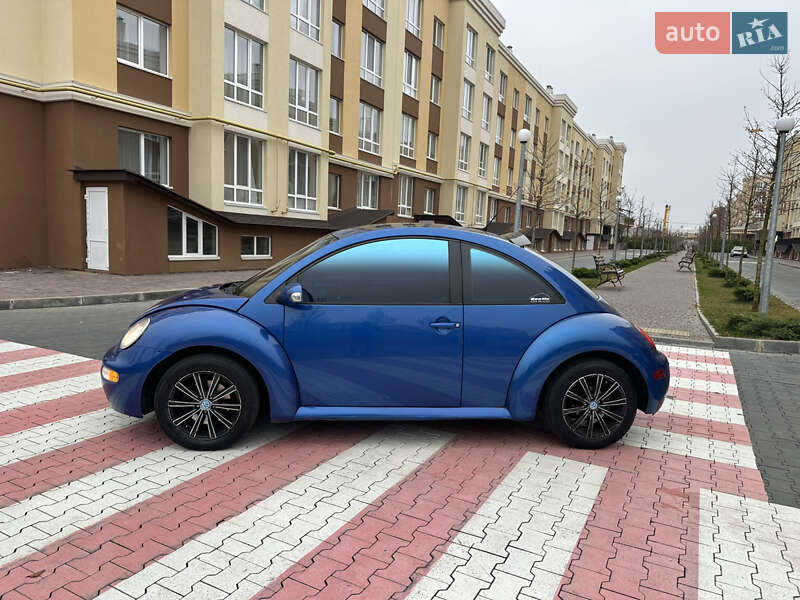 Хэтчбек Volkswagen Beetle 2003 в Киеве