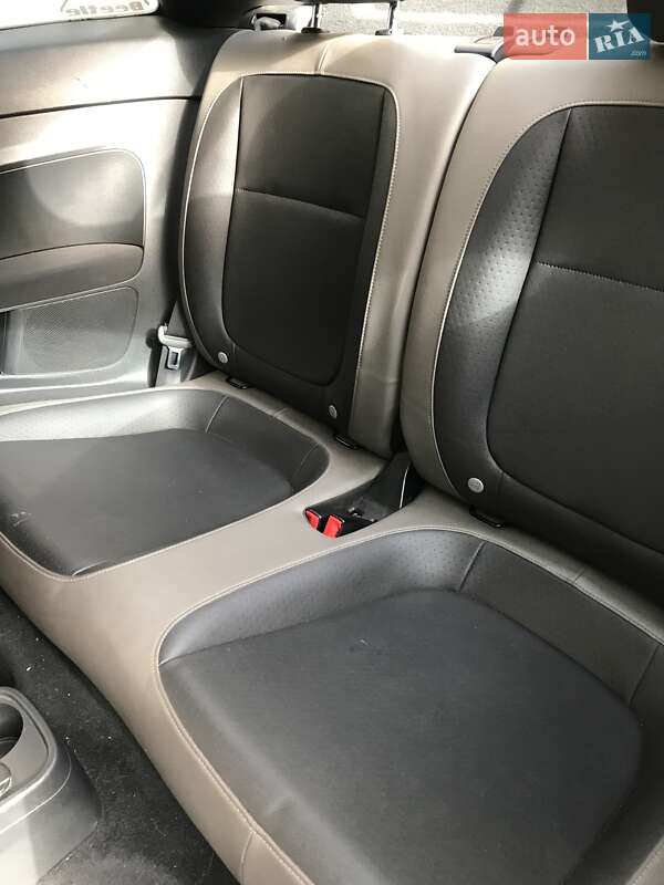 Хэтчбек Volkswagen Beetle 2014 в Одессе