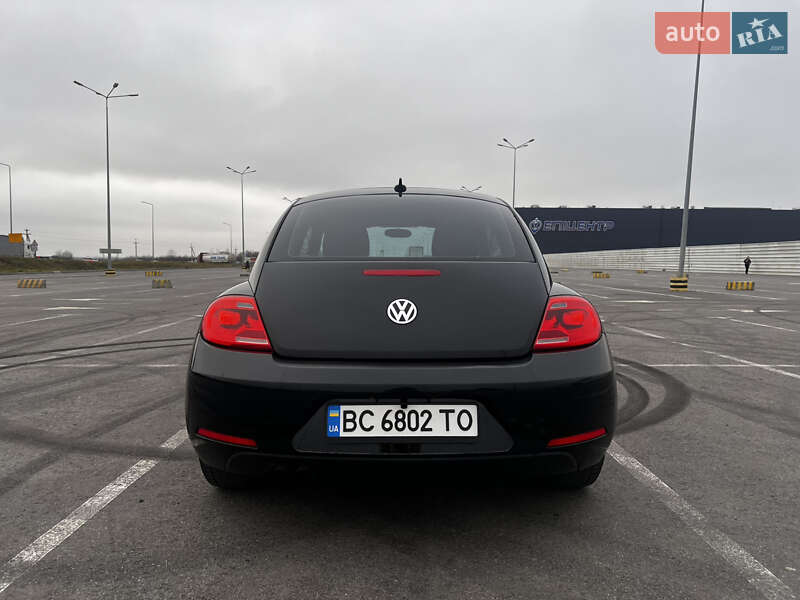 Хэтчбек Volkswagen Beetle 2013 в Львове