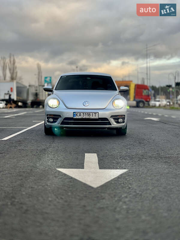 Хетчбек Volkswagen Beetle 2014 в Києві