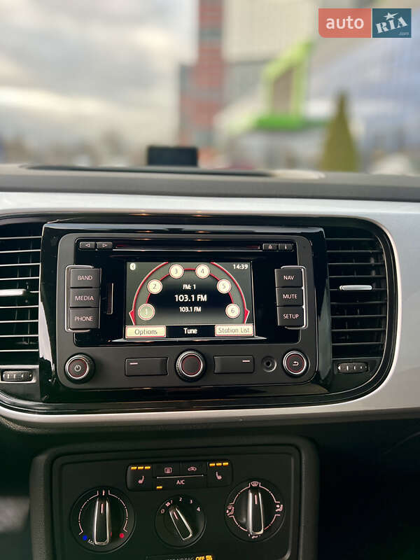 Хетчбек Volkswagen Beetle 2014 в Києві