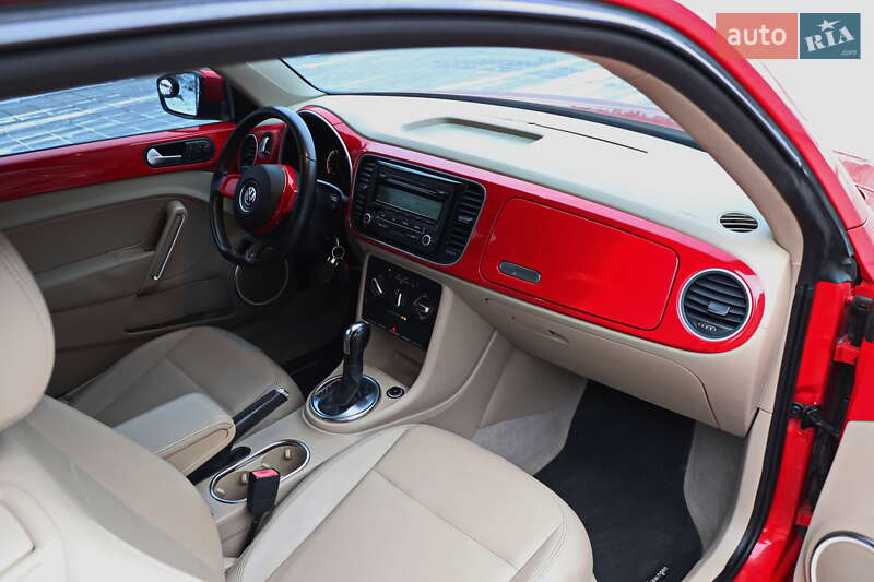 Хэтчбек Volkswagen Beetle 2013 в Кременчуге