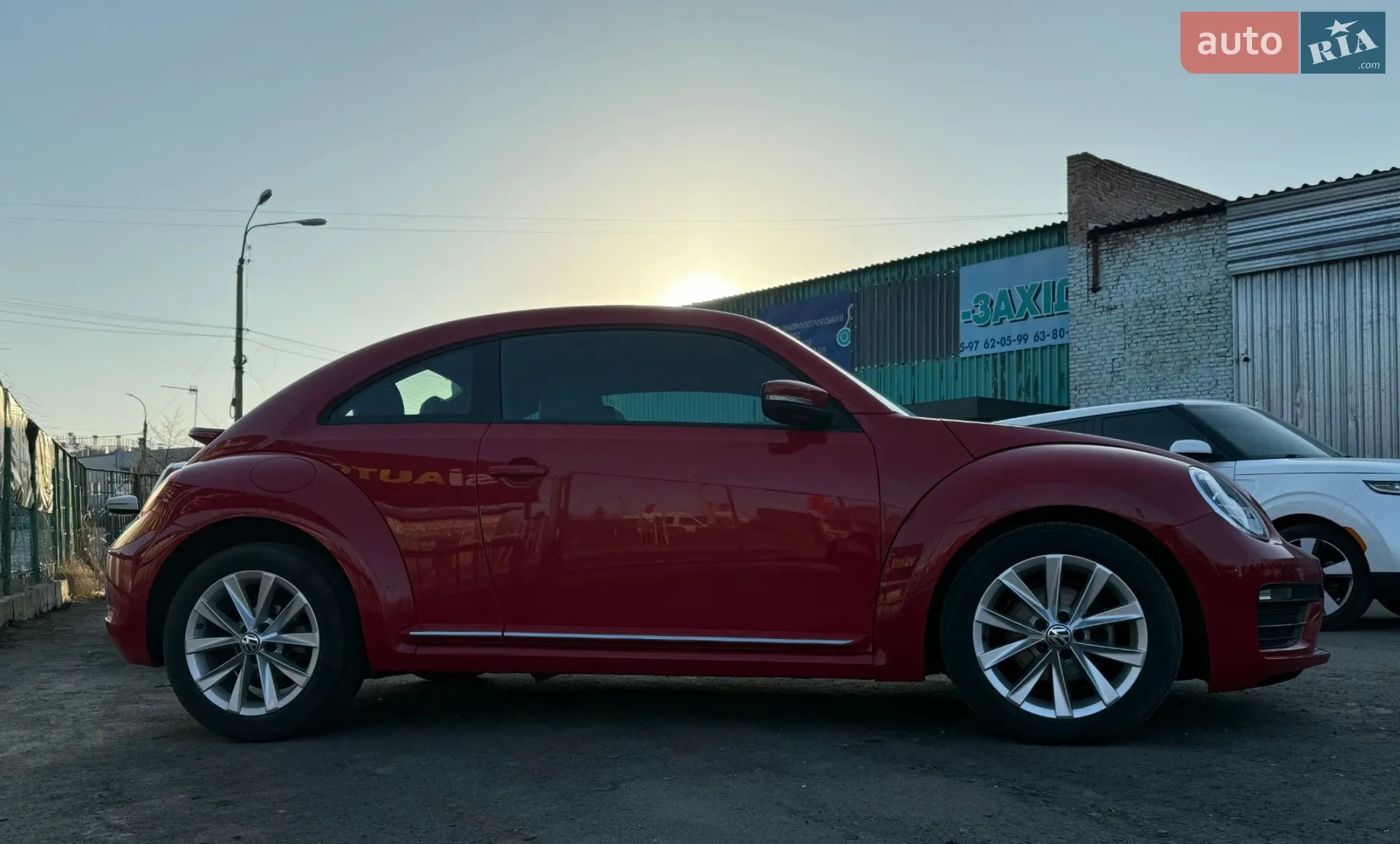 2016 Volkswagen Beetle - мініатюра 3