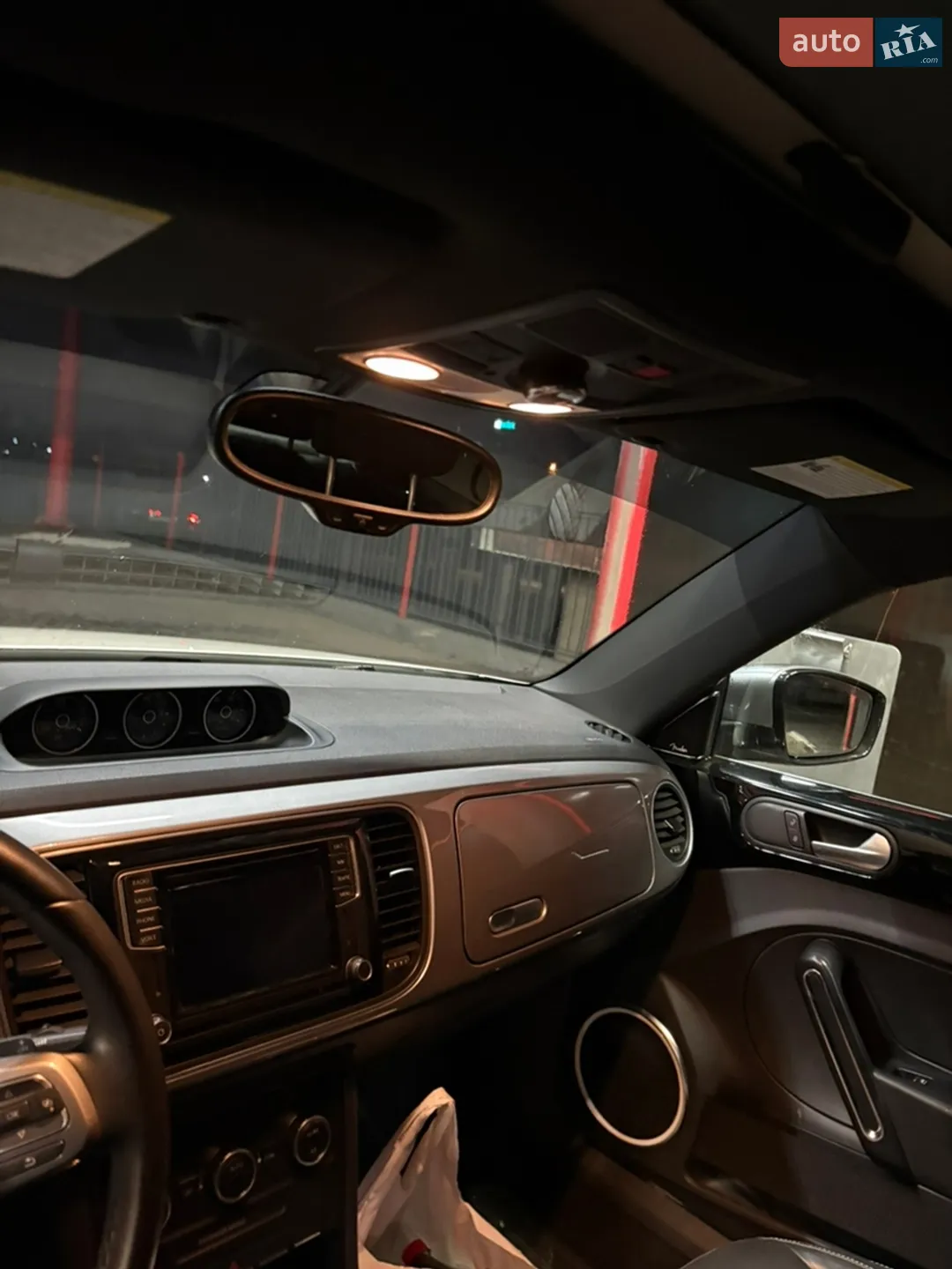 2014 Volkswagen Beetle - мініатюра 7