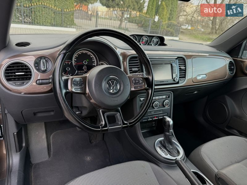 Хэтчбек Volkswagen Beetle 2013 в Кропивницком