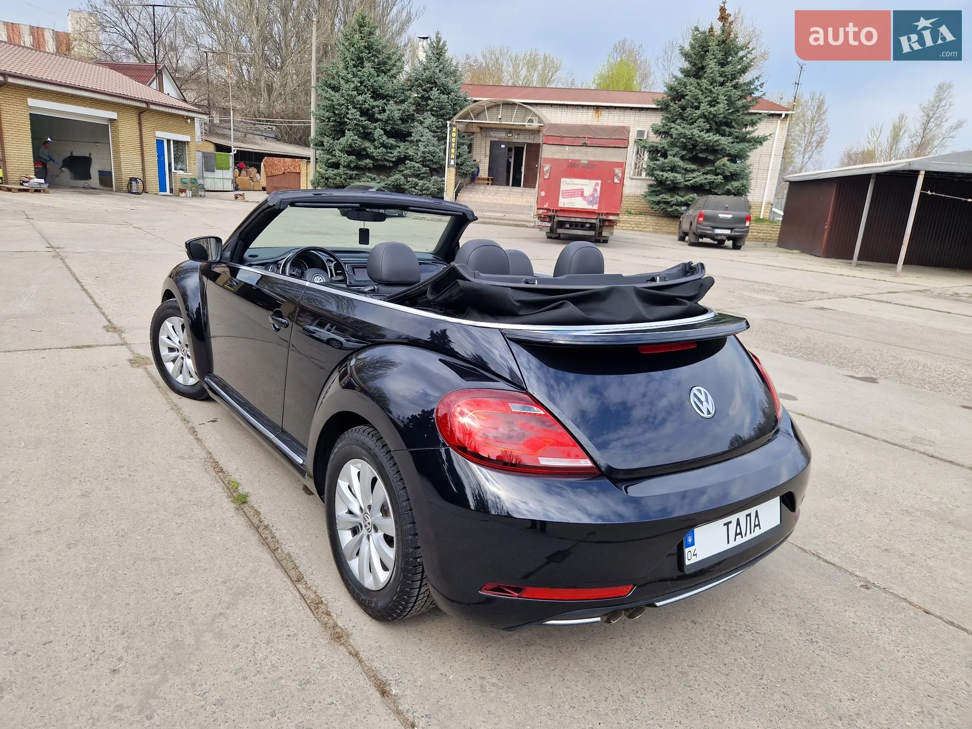 2017 Volkswagen Beetle - мініатюра 13