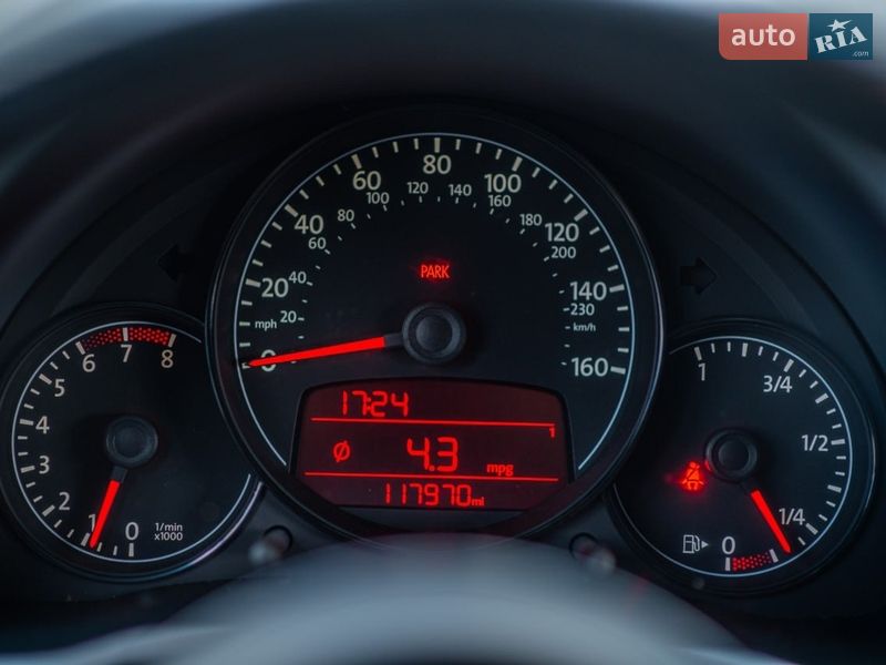 Хэтчбек Volkswagen Beetle 2012 в Львове