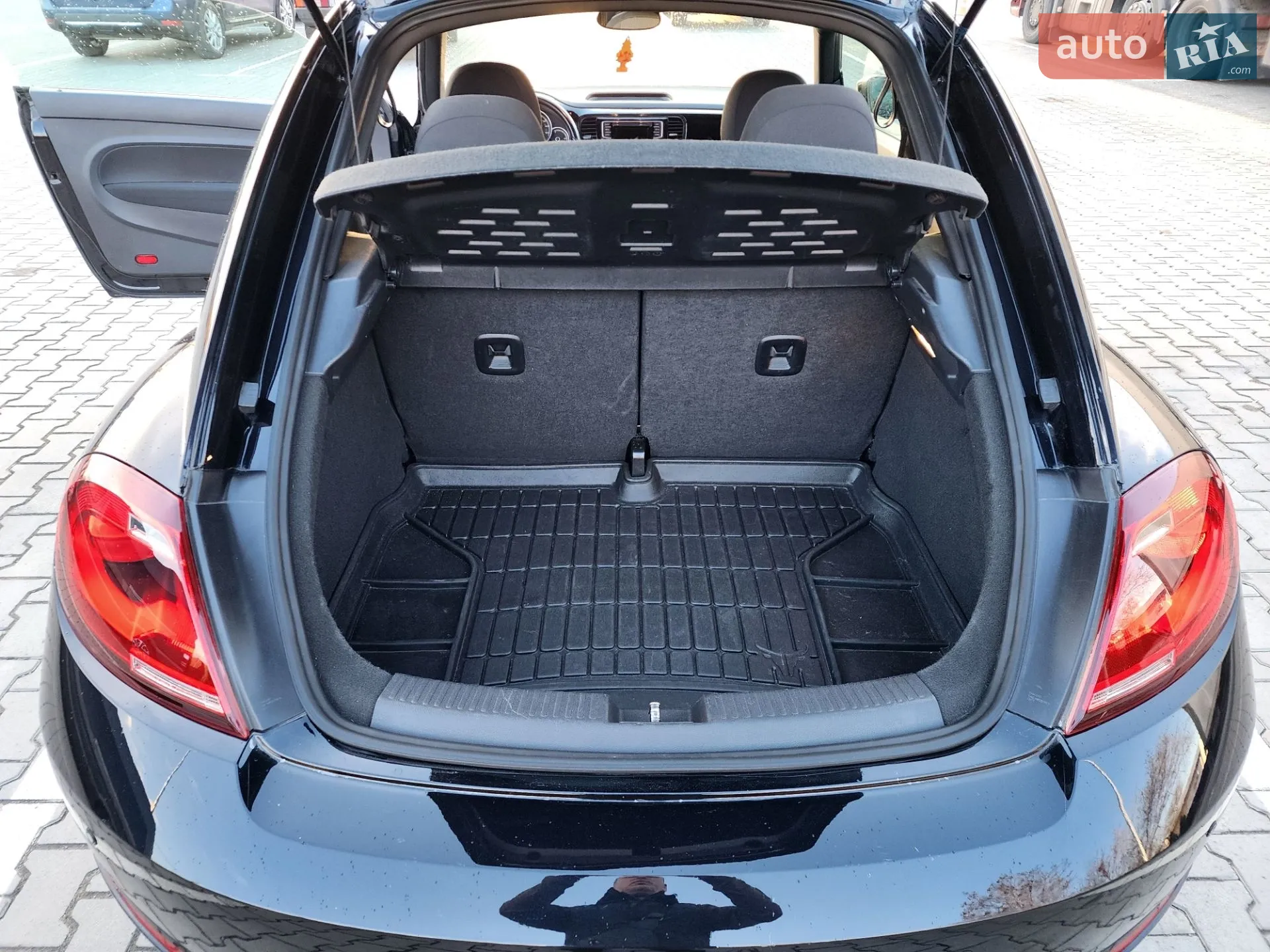 2017 Volkswagen Beetle - мініатюра 22