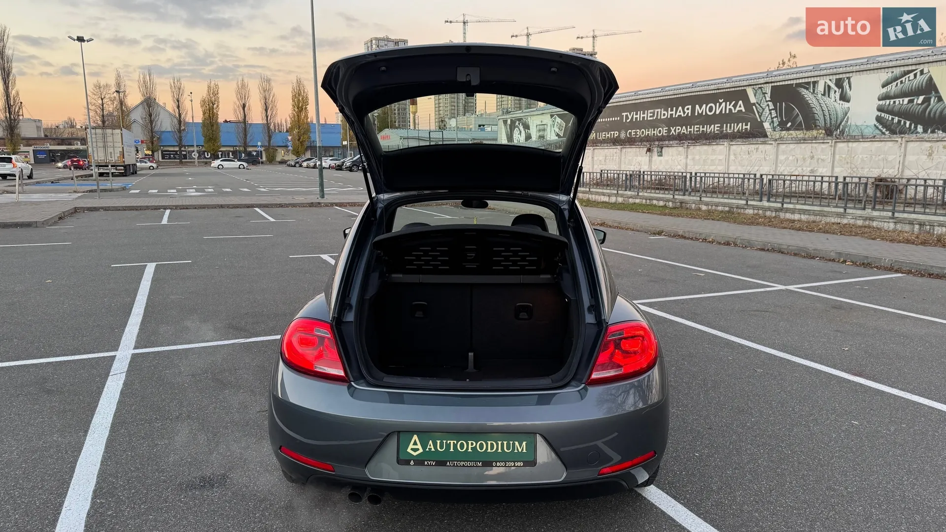 2016 Volkswagen Beetle - мініатюра 25