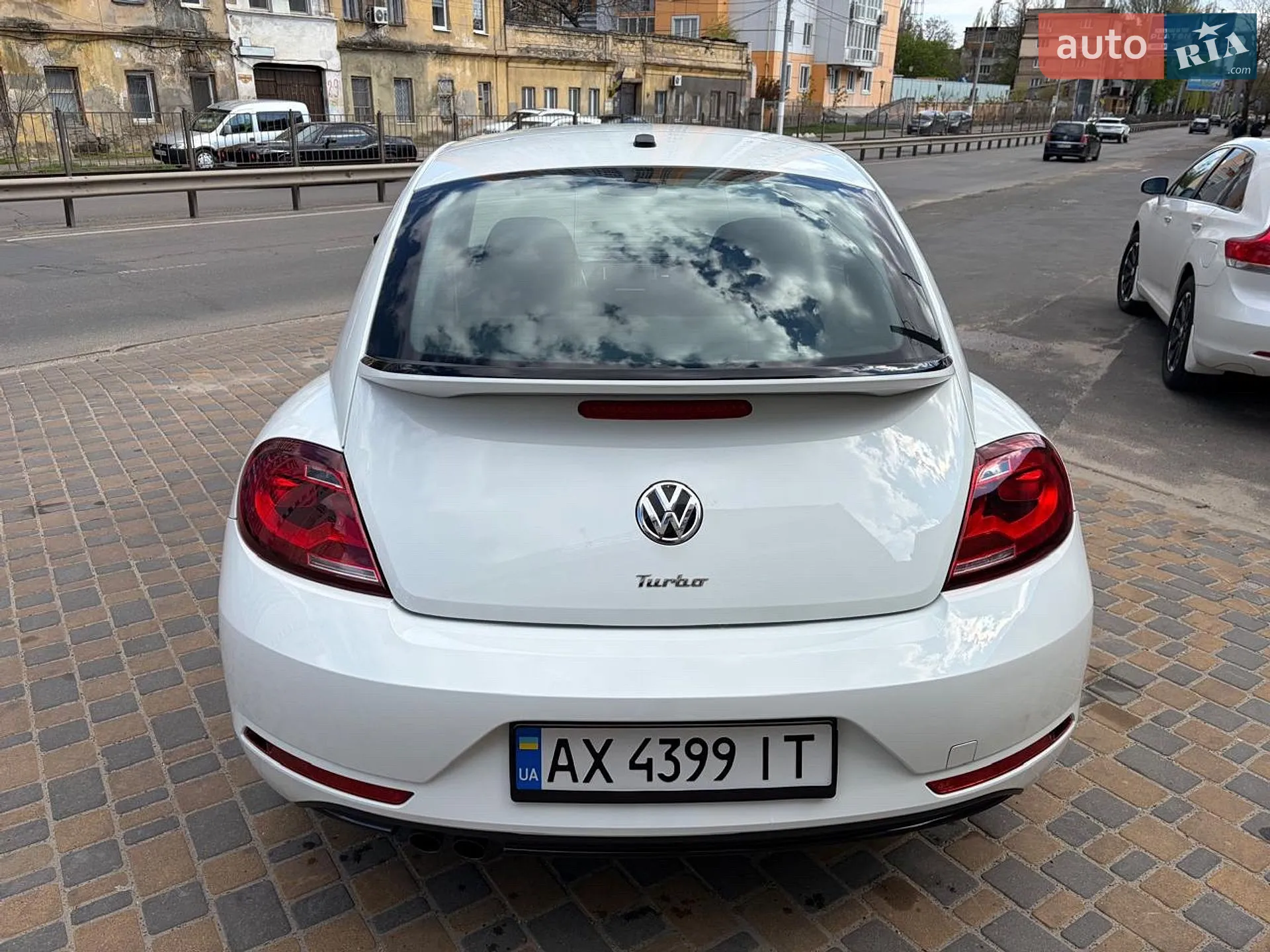 2016 Volkswagen Beetle - мініатюра 2