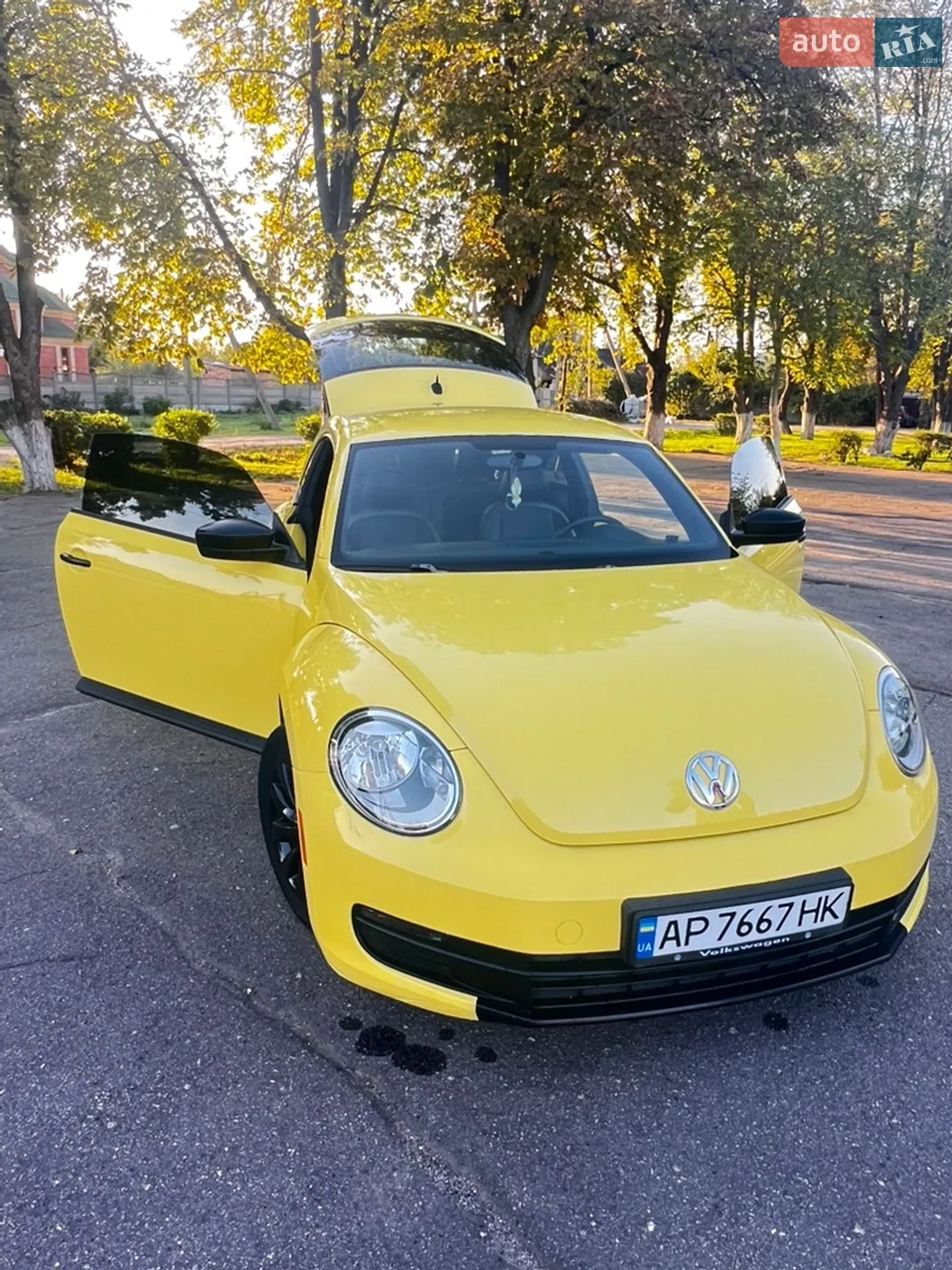 2014 Volkswagen Beetle - мініатюра 5