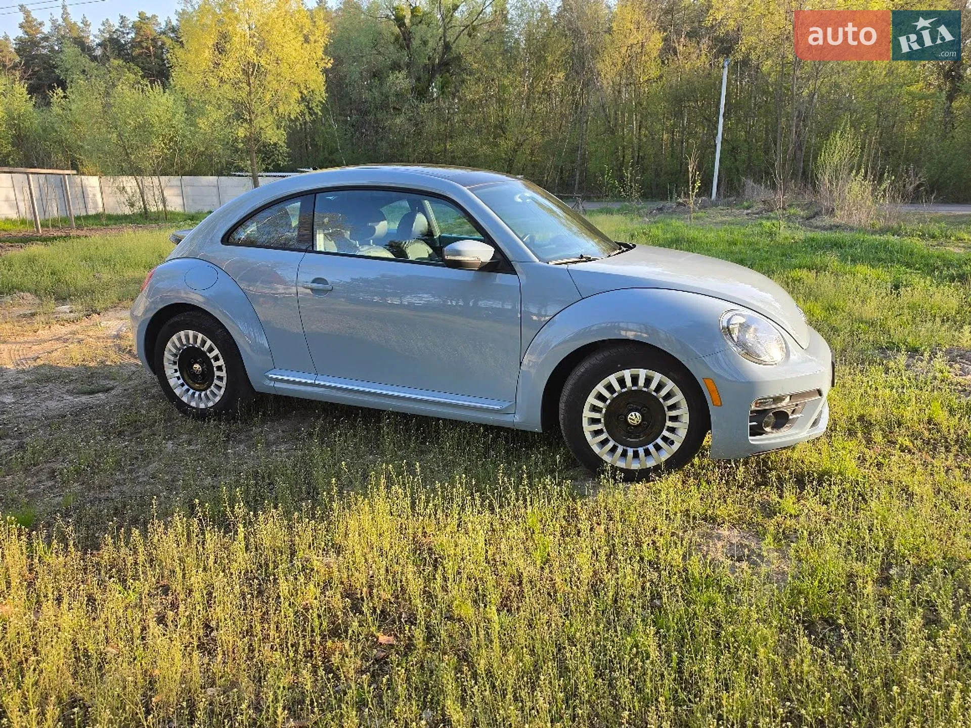 2014 Volkswagen Beetle - мініатюра 11