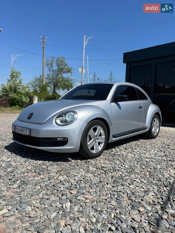 2012 Volkswagen Beetle - мініатюра 23