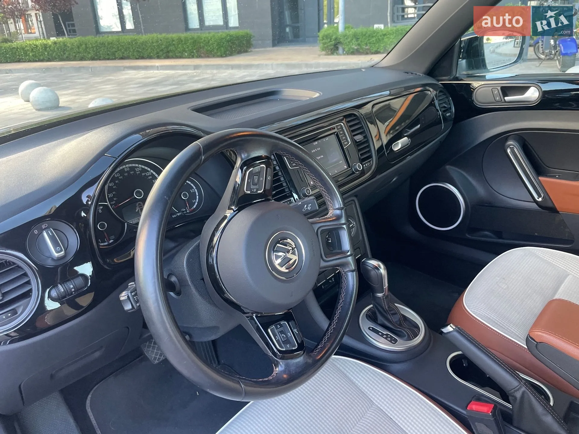 2016 Volkswagen Beetle - мініатюра 10