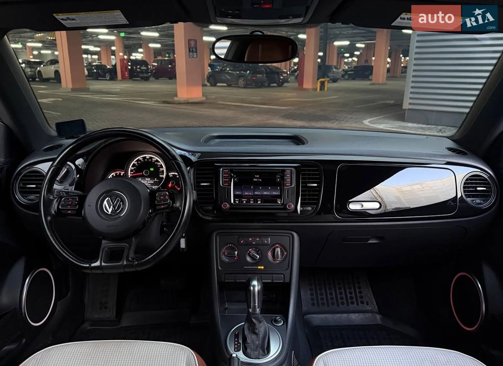 2016 Volkswagen Beetle - мініатюра 22