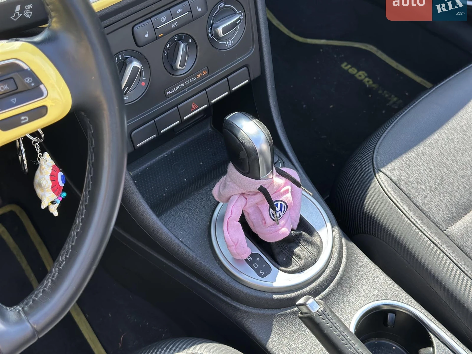 2015 Volkswagen Beetle - мініатюра 17