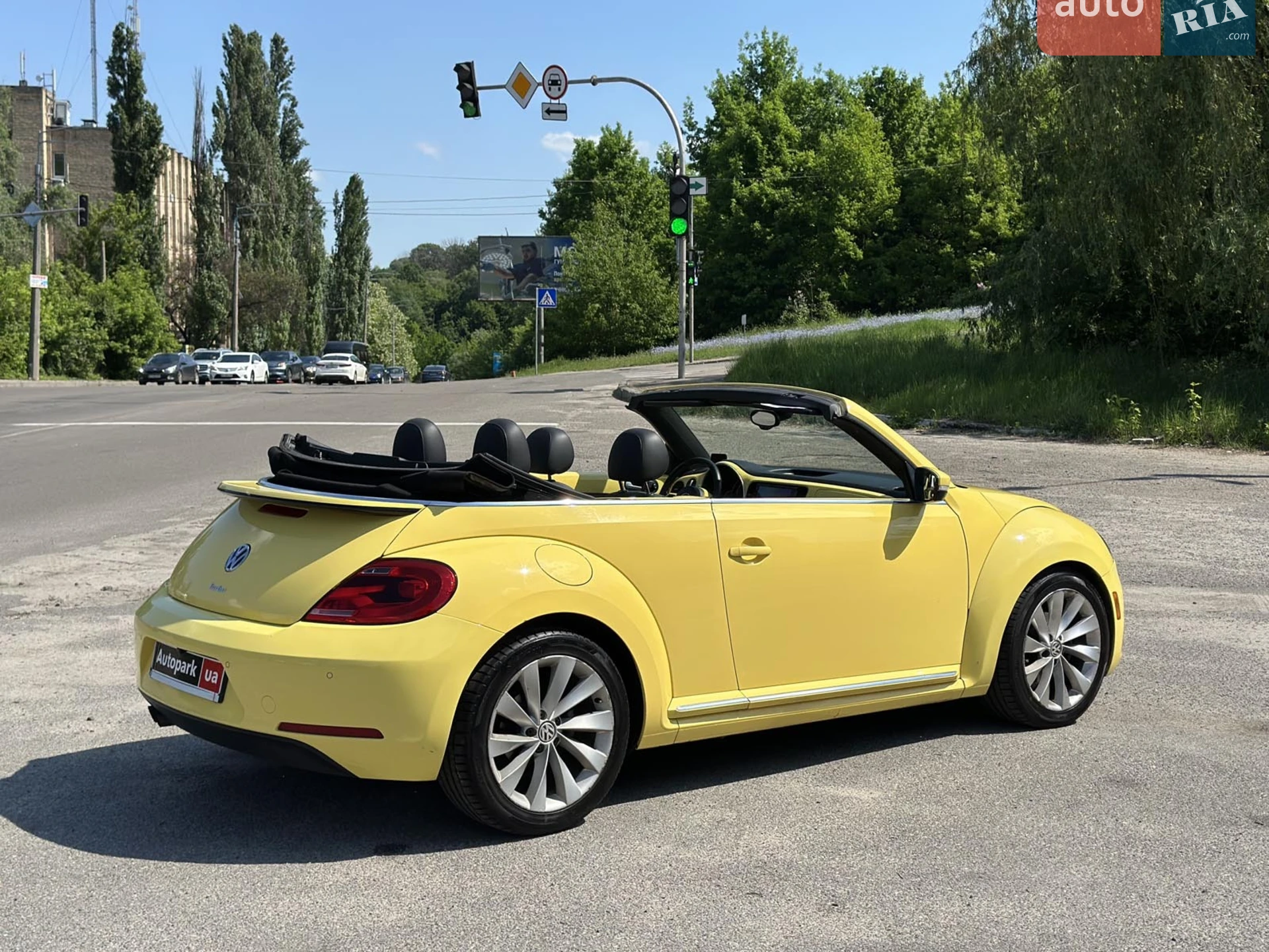 2015 Volkswagen Beetle - мініатюра 12