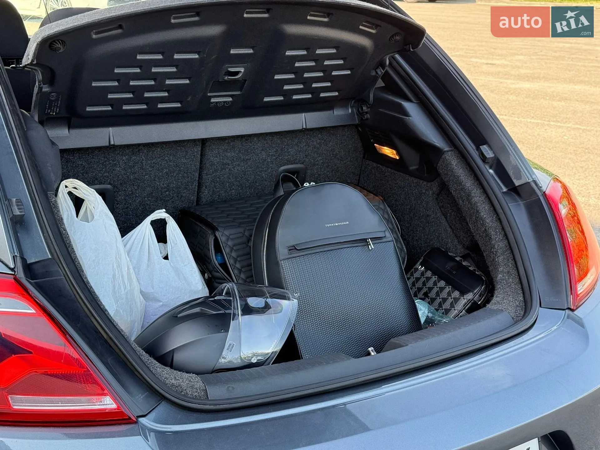 2011 Volkswagen Beetle - мініатюра 19
