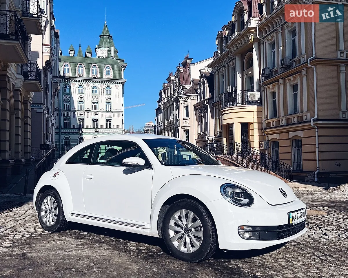2015 Volkswagen Beetle - мініатюра 32