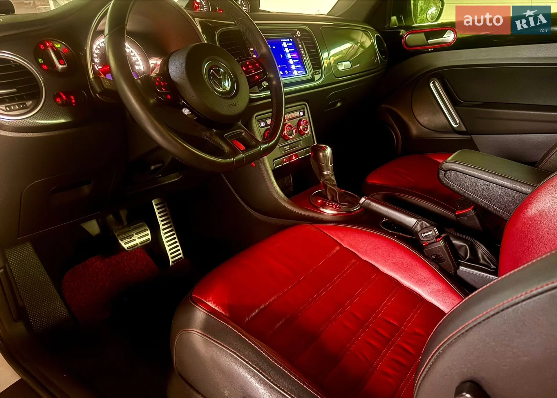 2013 Volkswagen Beetle - мініатюра 27