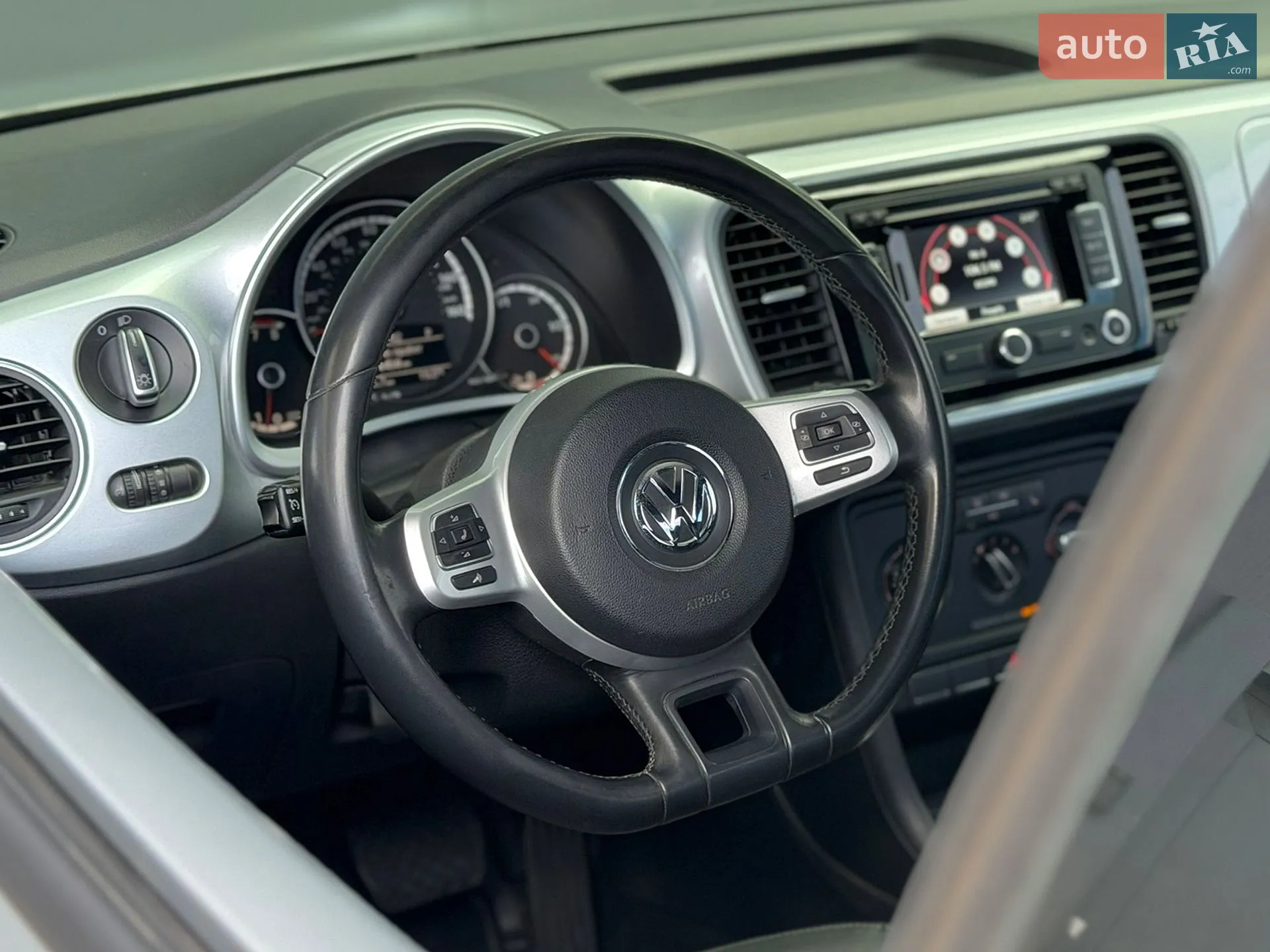 2013 Volkswagen Beetle - мініатюра 23