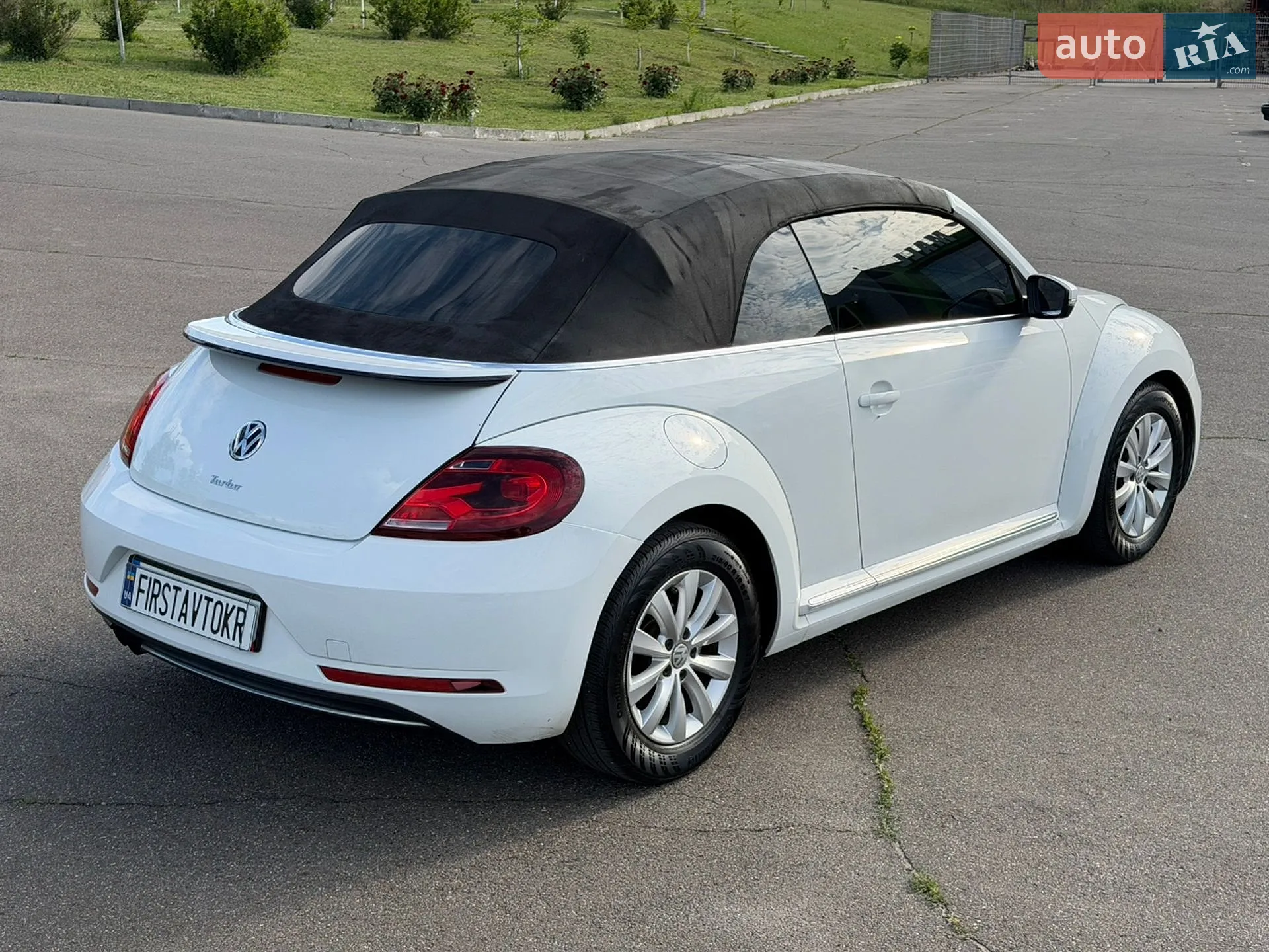 2017 Volkswagen Beetle - мініатюра 4
