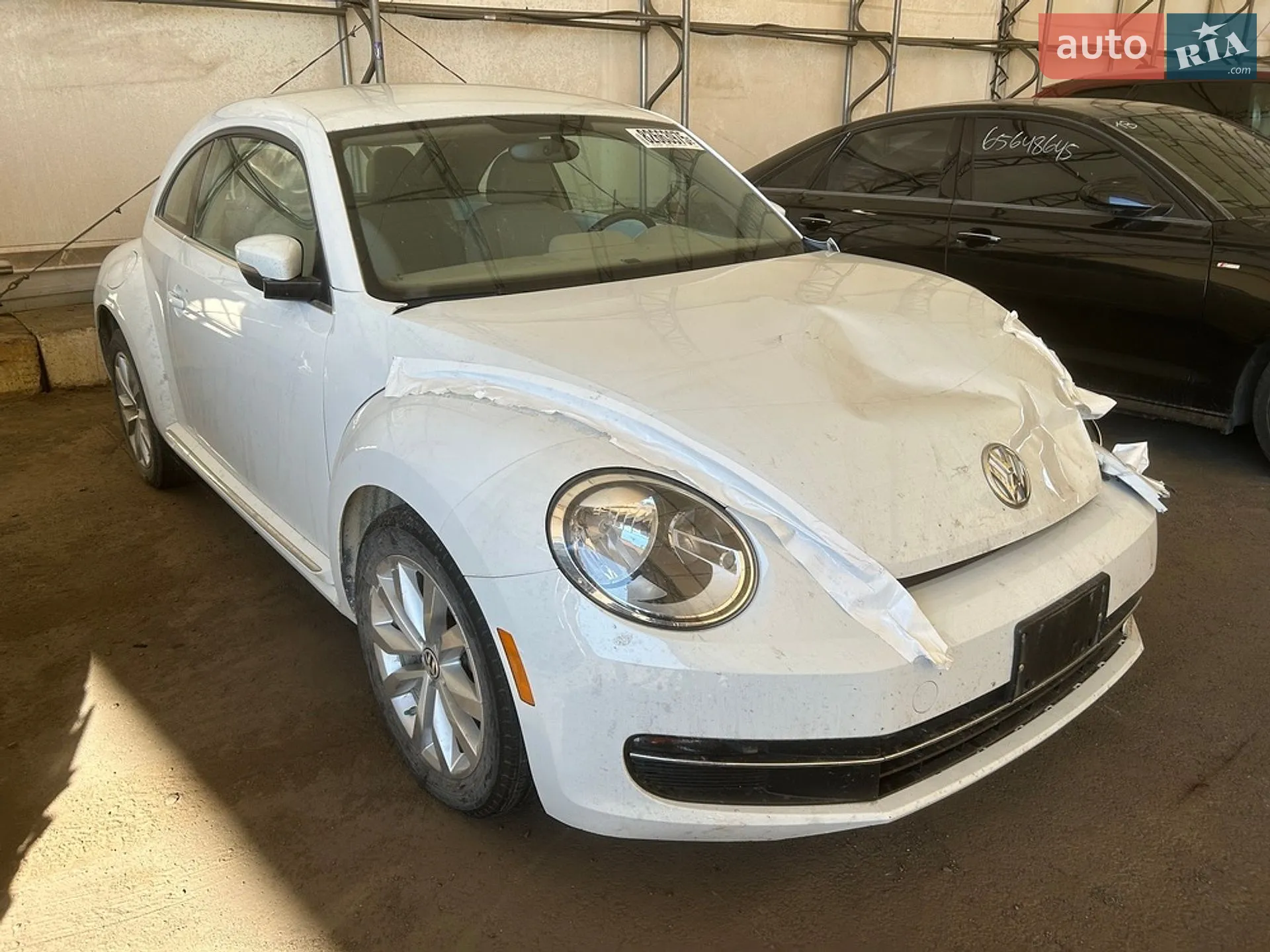 2015 Volkswagen Beetle - мініатюра 2