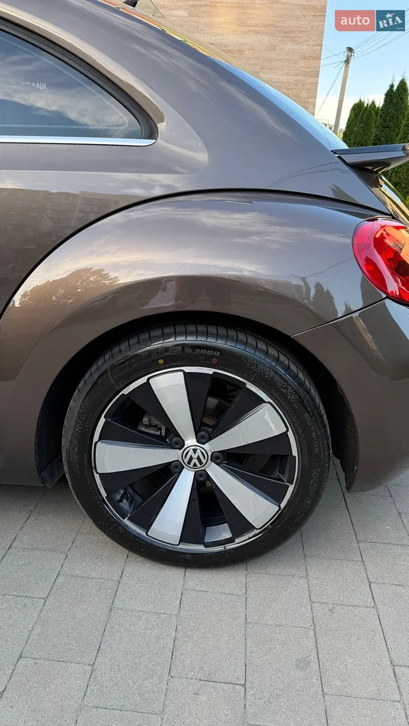 2012 Volkswagen Beetle - мініатюра 10