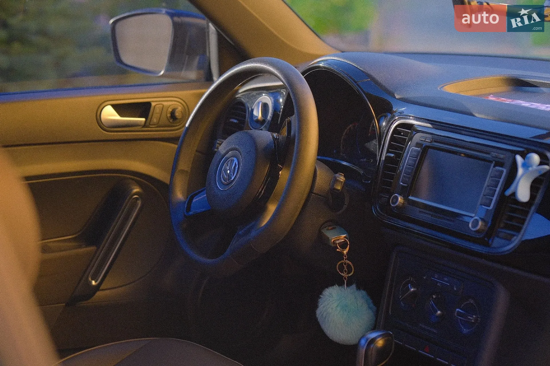 2015 Volkswagen Beetle - мініатюра 10