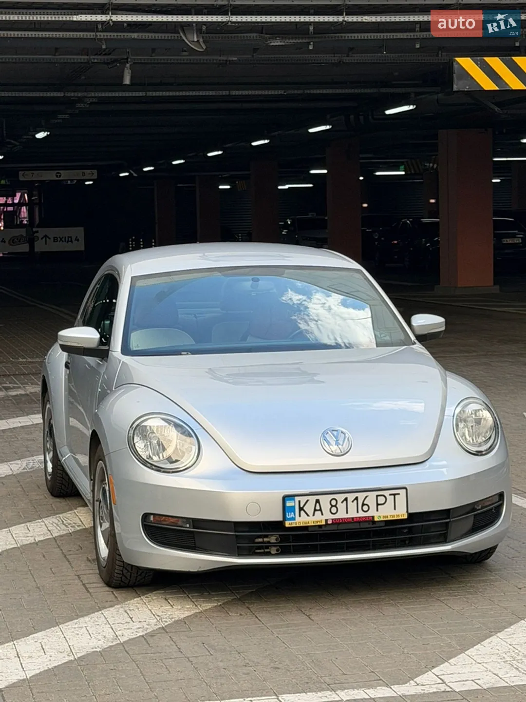 2014 Volkswagen Beetle - мініатюра 15