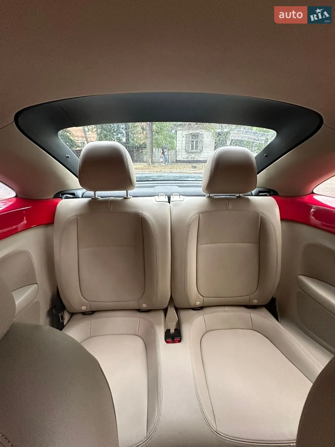 2013 Volkswagen Beetle - мініатюра 8