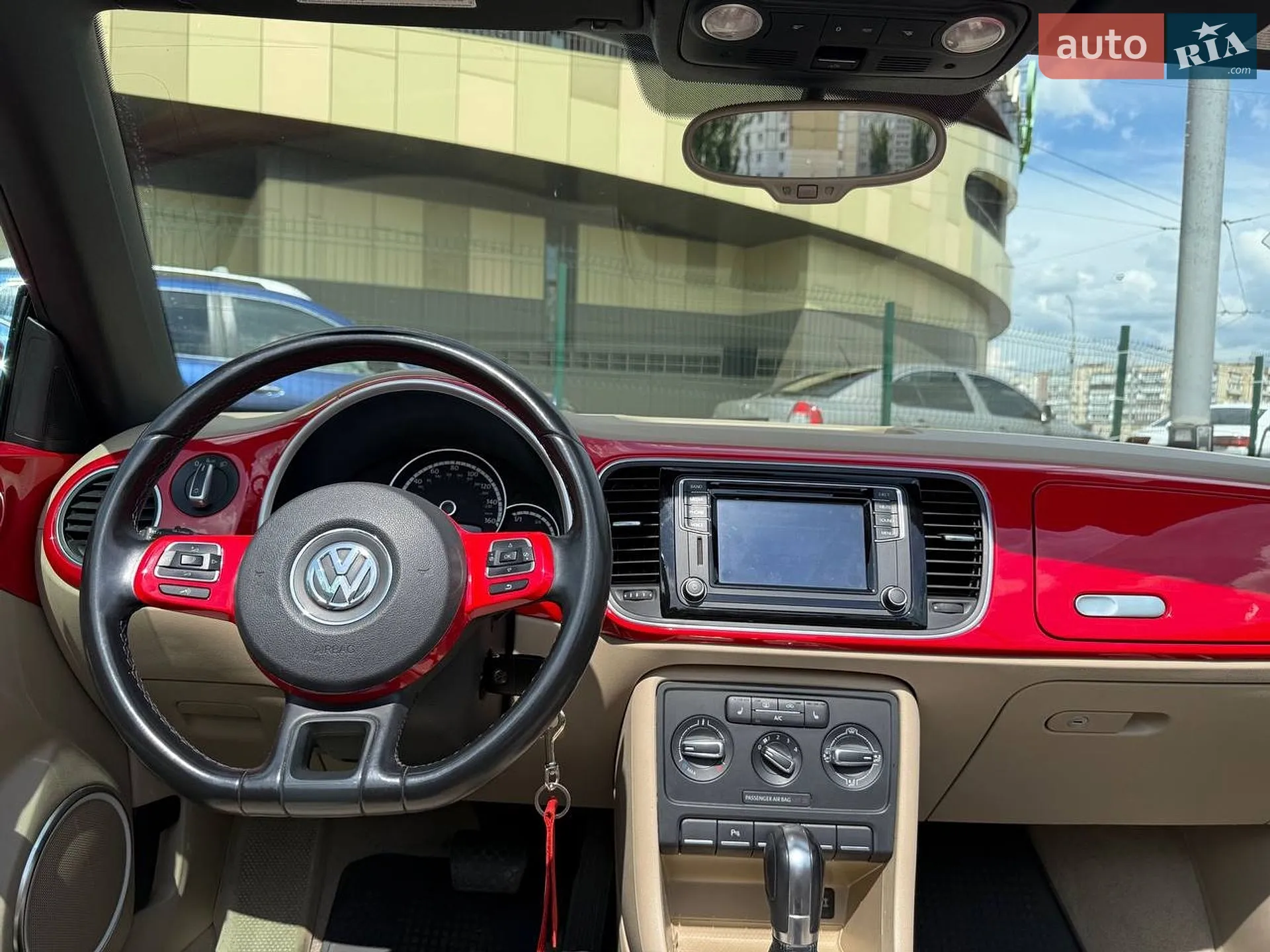 2016 Volkswagen Beetle - мініатюра 14