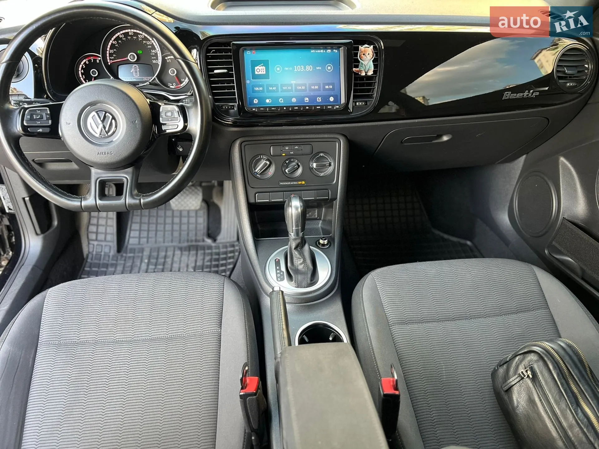 2016 Volkswagen Beetle - мініатюра 33