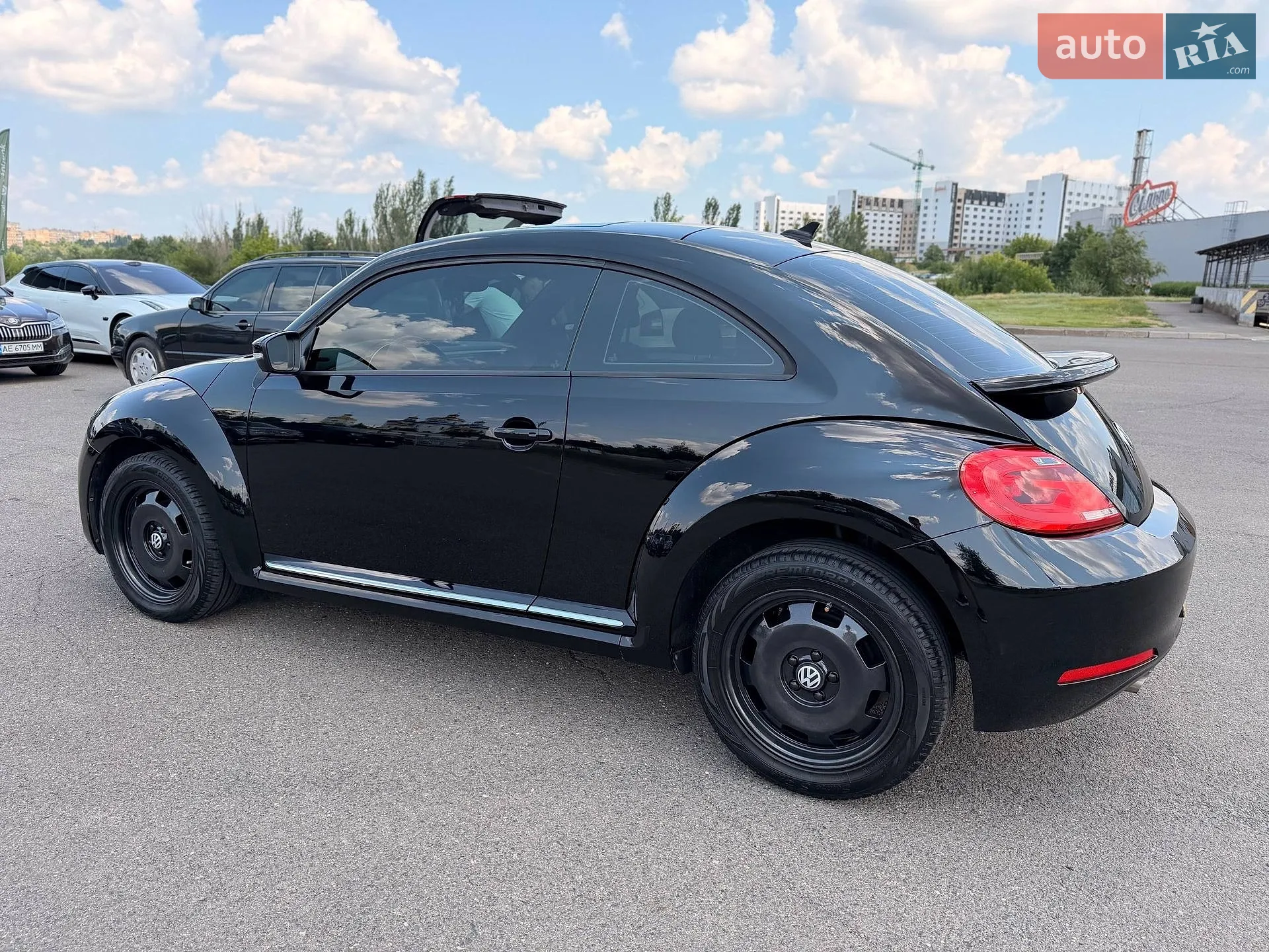 2014 Volkswagen Beetle - мініатюра 34