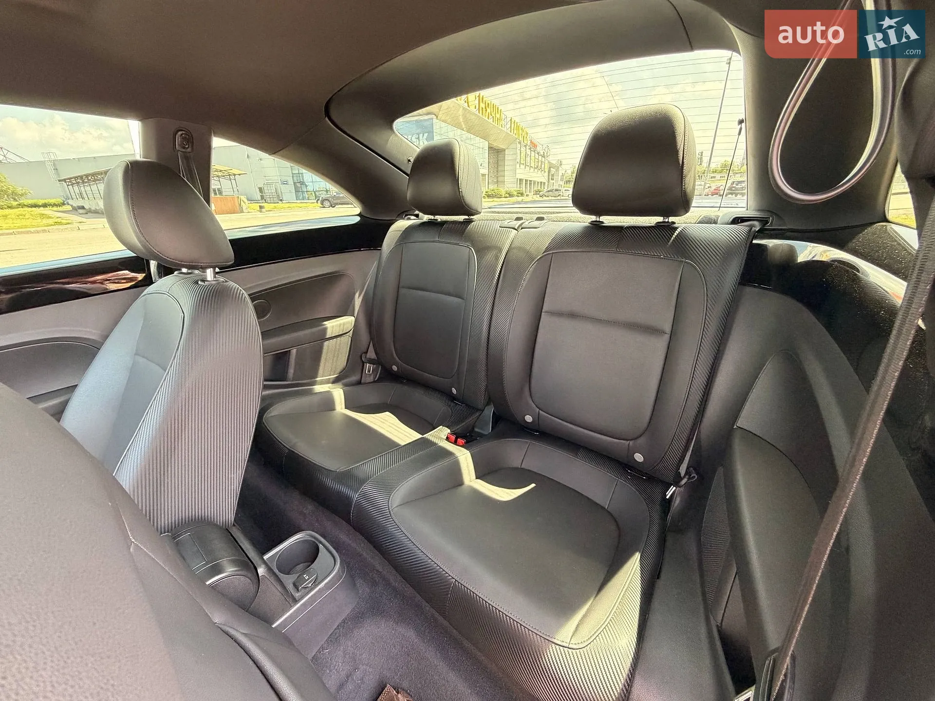 2014 Volkswagen Beetle - мініатюра 52